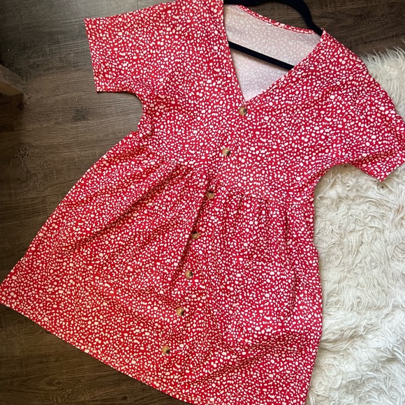 Small Amazon no brand v neck dress with pockets short sleeve buttons - Picture 2 of 10